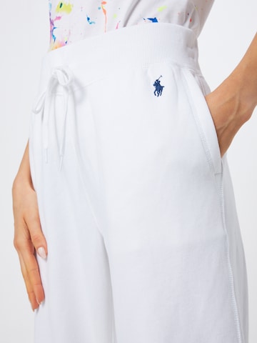 Effilé Pantalon Polo Ralph Lauren en blanc