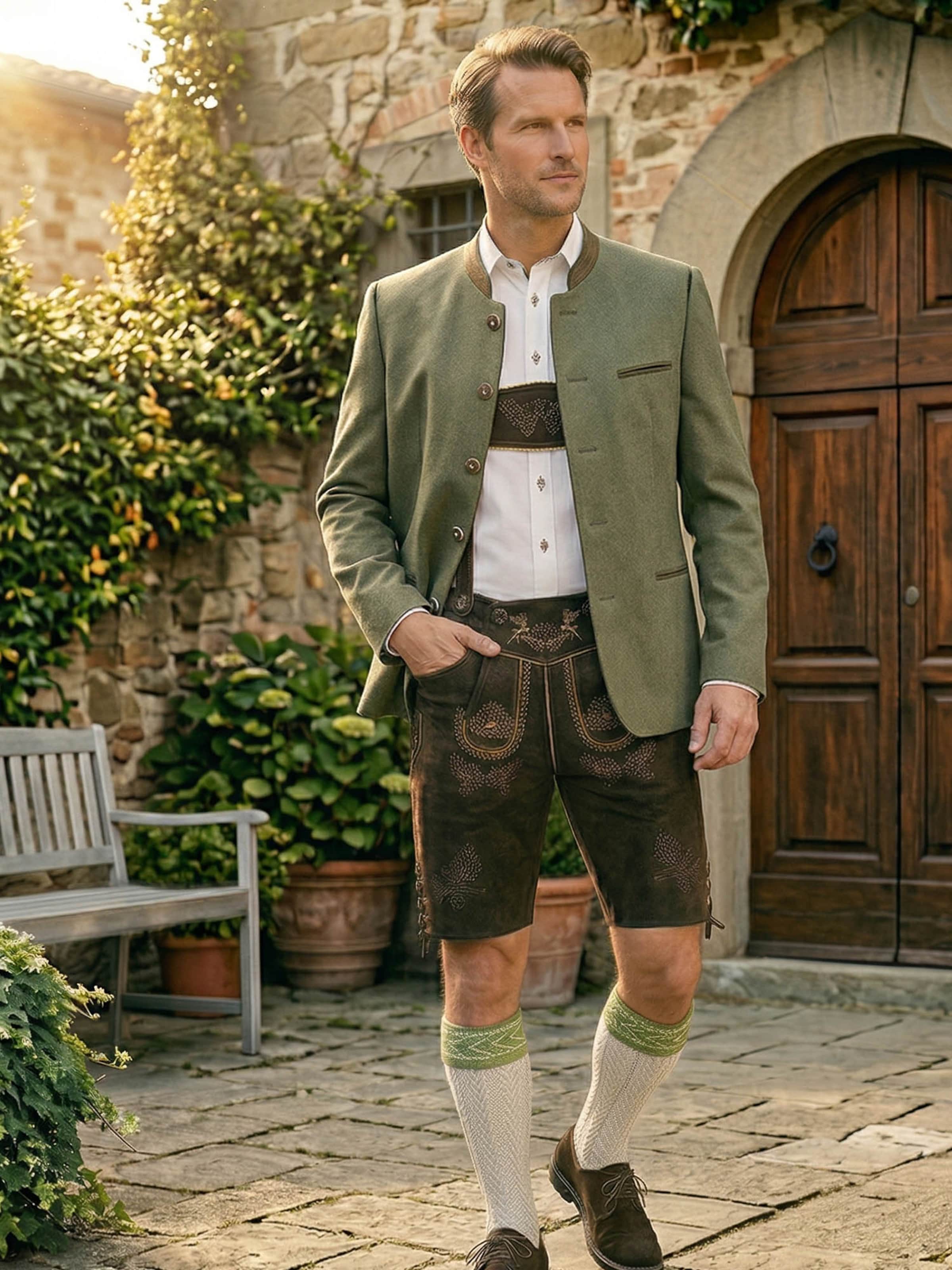 Lasse - Traditiona lGreen Trachten Guest Look