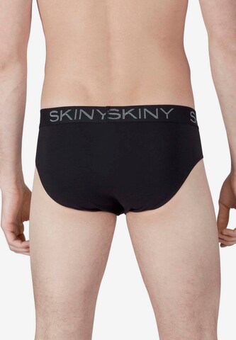 Skiny Slip in Grün