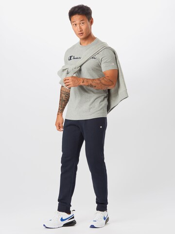 Regular fit Tricou de la Champion Authentic Athletic Apparel pe gri