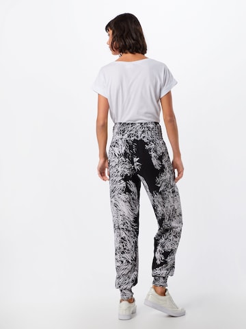 Loosefit Pantaloni de la Urban Classics pe mai multe culori: spate