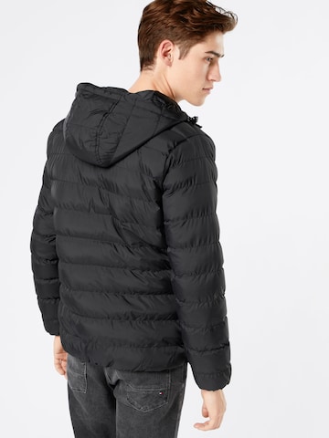 Urban Classics Steppjacke 'BASIC BUBBLE' in Schwarz