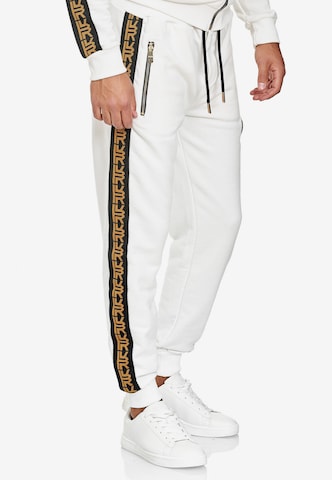 Redbridge Tapered Pants in White: front