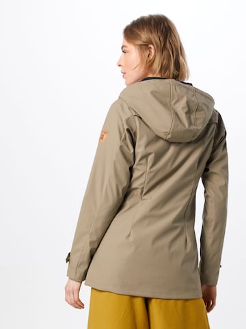 brūns Derbe Starpsezonu jaka 'Peninsula': no aizmugures