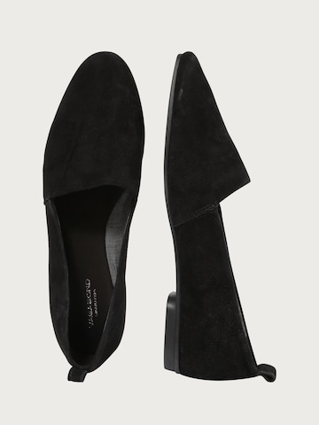 Papuci de casă 'Sandy' de la VAGABOND SHOEMAKERS pe negru