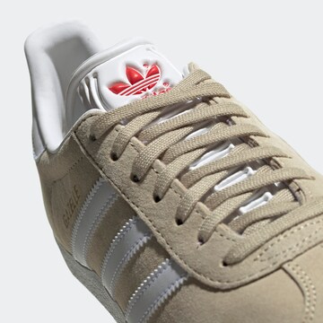 ADIDAS ORIGINALS Σνίκερ χαμηλό 'Gazelle' σε μπεζ