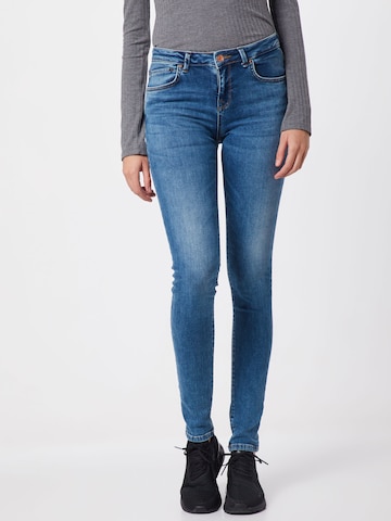 Skinny Jeans de la LTB pe albastru: față