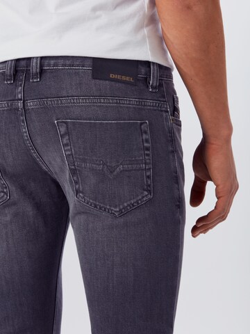 regular Jeans 'SAFADO-X' di DIESEL in blu