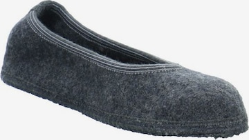 HAFLINGER Slippers in Grey