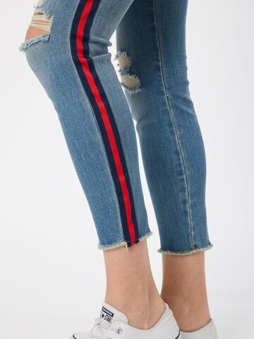 ONLY Skinny Jeans 'Carmen' in Blauw