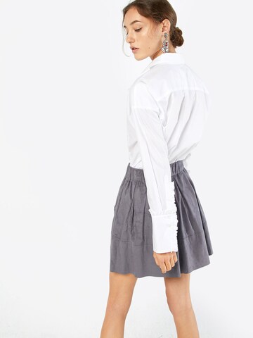 minimum - Falda 'Kia' en gris