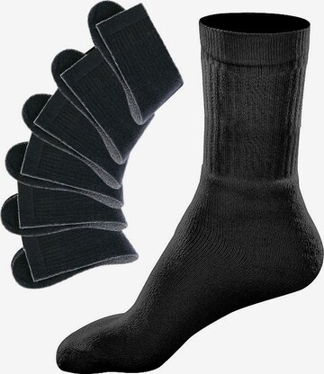 GO IN Socks in Black: front