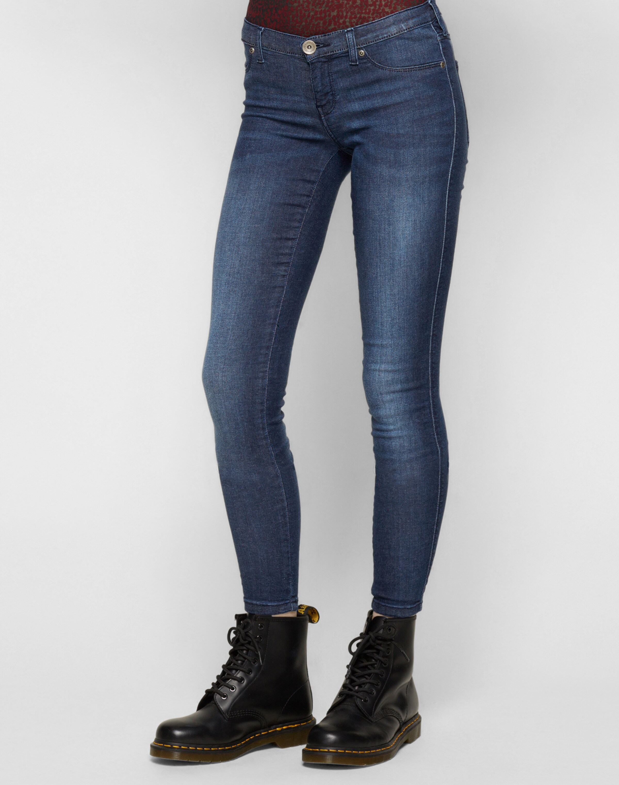 dr denim kissy jeggings