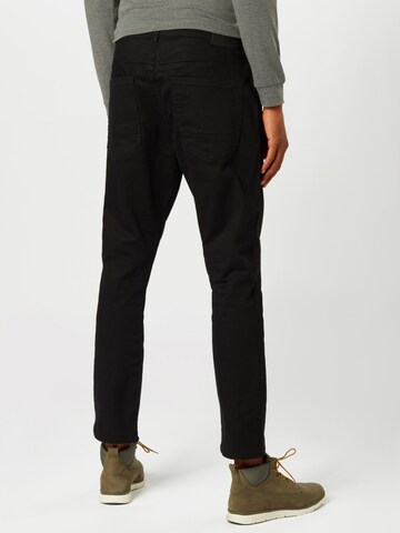 BURTON MENSWEAR LONDON Big & Tall Regular Jeans in Zwart