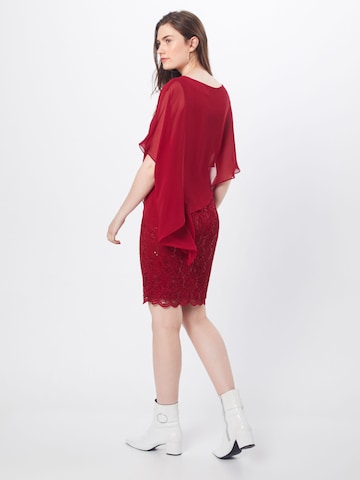 SWING Šaty – červená: zadní strana