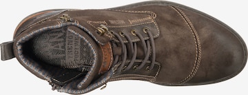 MUSTANG Lace-Up Boots in Brown