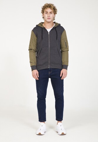 PLUS EIGHTEEN Zip-Up Hoodie in Grey