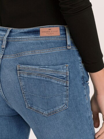 CROSS JEANS Slimfit Jeans 'Anya' in Blau