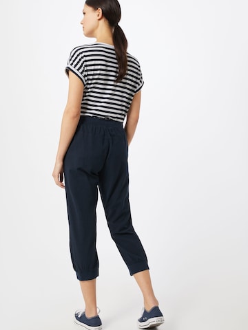 Kaffe Tapered Pants 'Naya Capri' in Blue