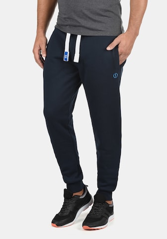 !Solid - Tapered Calças 'Benn' em azul: frente