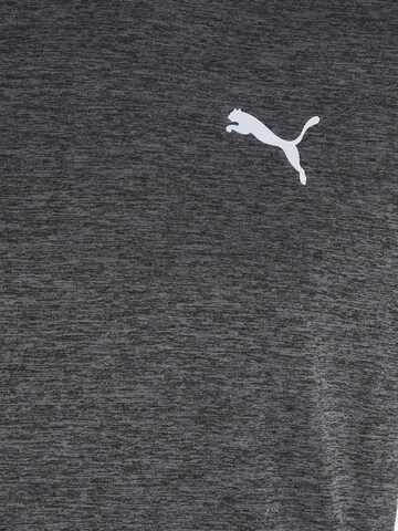 PUMA T-Shirt in Grau