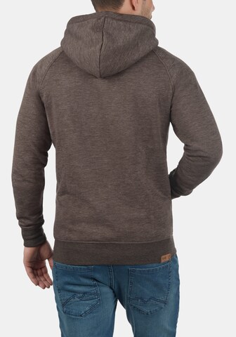 !Solid Sweatshirt 'Vitu' in Bruin