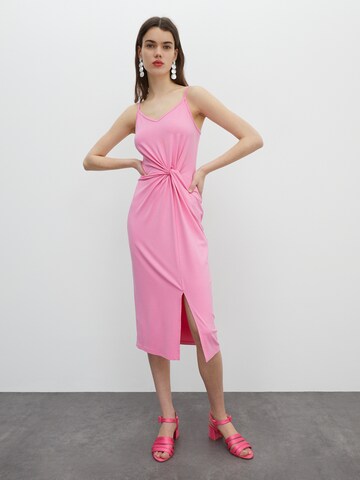 EDITED Платье 'Maxine' в Ярко-розовый: спереди