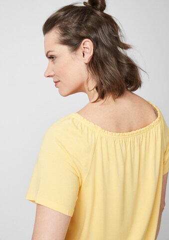 T-shirt TRIANGLE en jaune