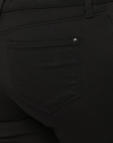Skinny Jean 'Adriana' Mavi en noir
