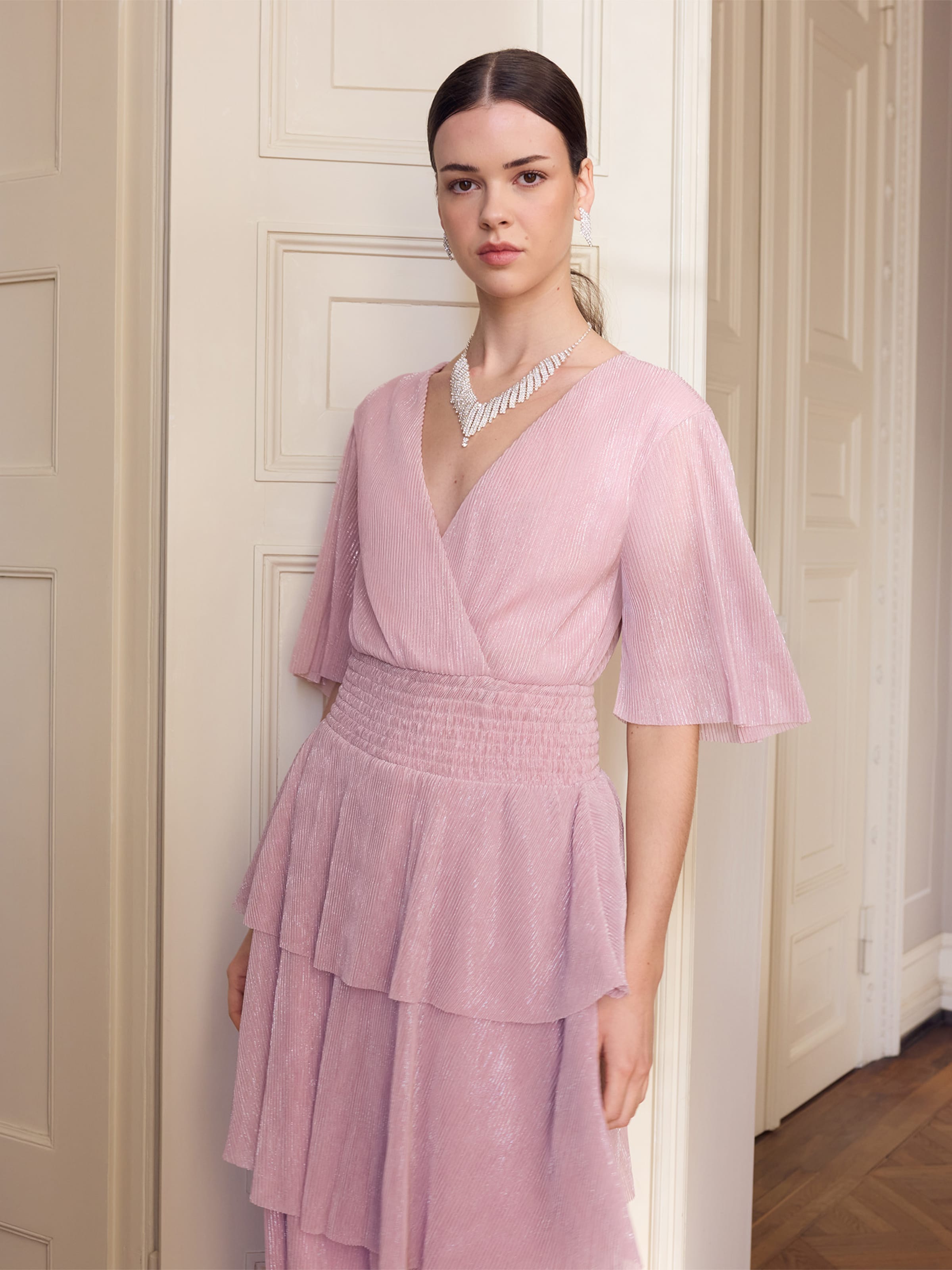 Lucinda S. - Pink Ruffled Plissé Dress Look