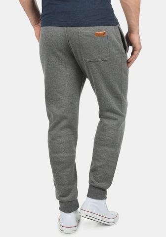 !Solid Tapered Hose in Grau