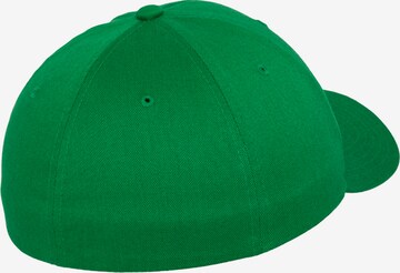 Cappello di Flexfit in verde