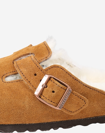 BIRKENSTOCK Huisschoen 'Boston' in Bruin