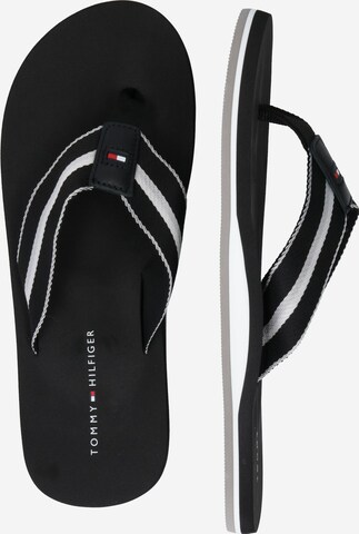 TOMMY HILFIGER Teenslippers in Zwart