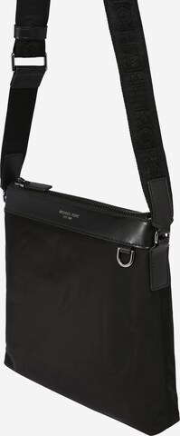 Michael Kors Tasche 'XBody' in Schwarz