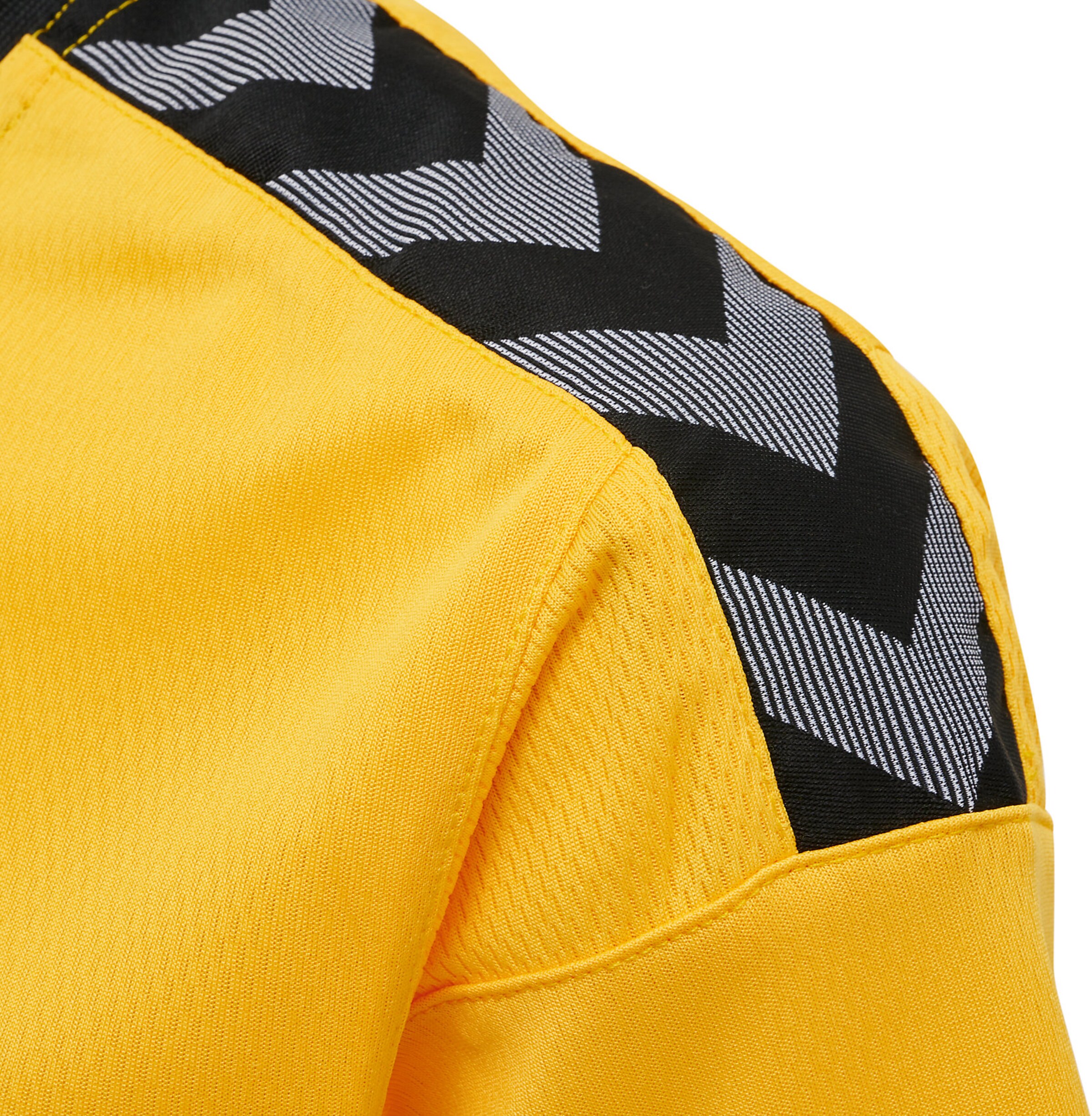 Hummel Functioneel shirt 'Authentic' in Geel