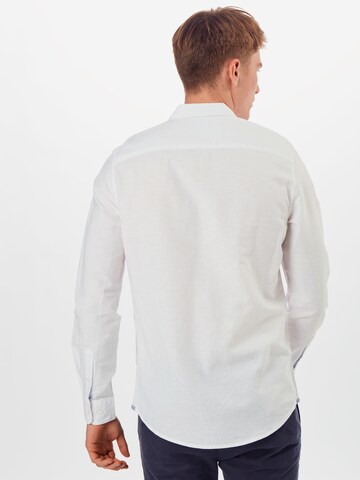 Coupe slim Chemise BURTON MENSWEAR LONDON en blanc