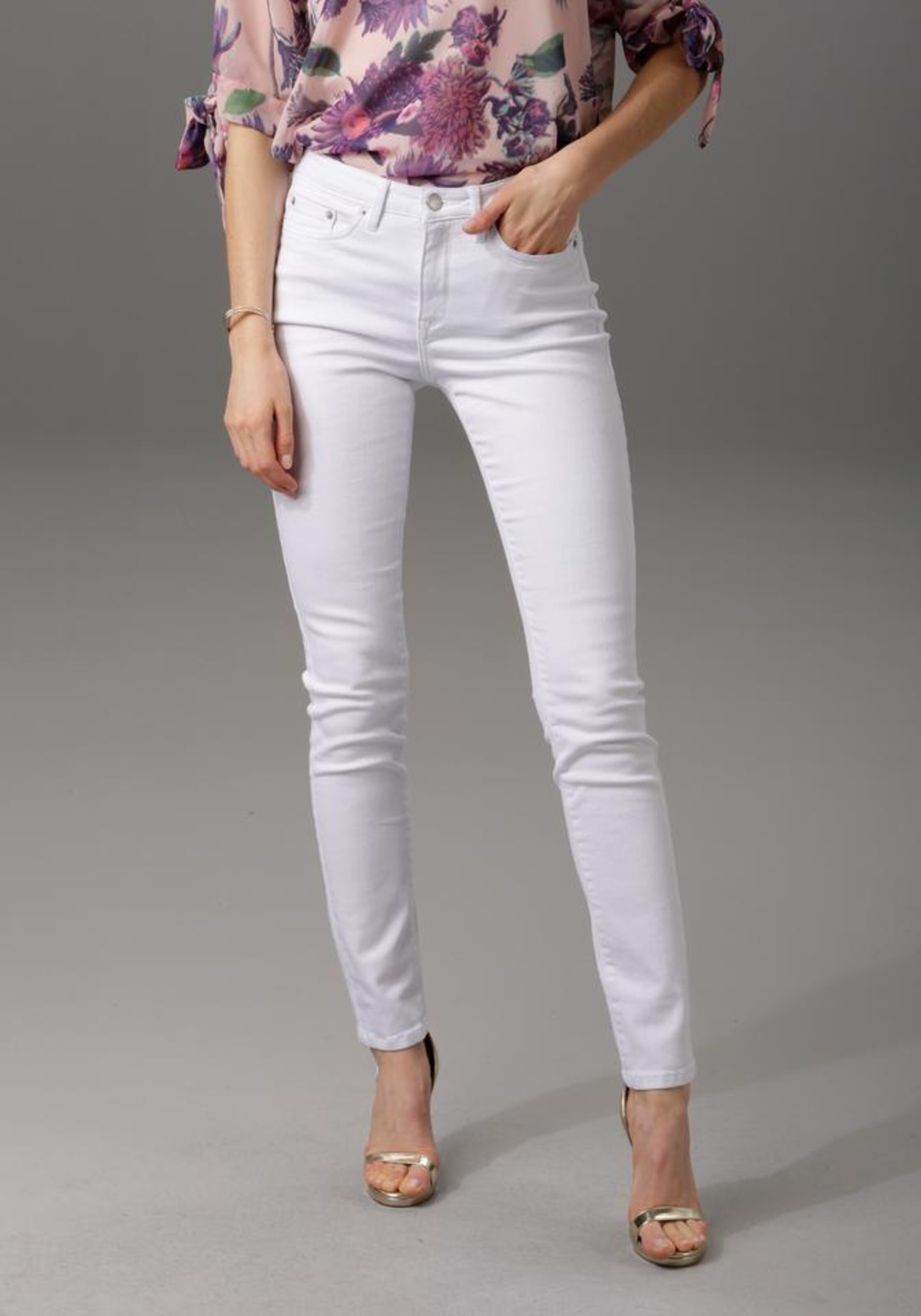 Aniston CASUAL Jeans in Weiß 