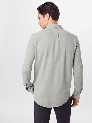 Coupe slim Chemise Polo Ralph Lauren en gris : derrière