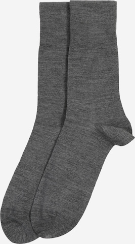 Chaussettes 'Airport' FALKE en gris : devant