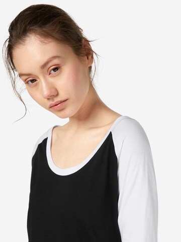 T-shirt Urban Classics en noir