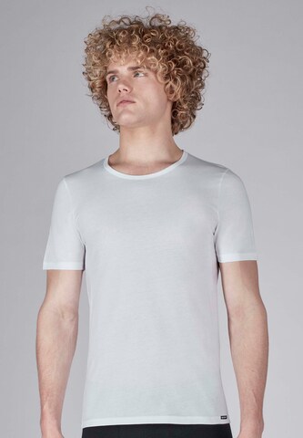 Skiny Undershirt in White