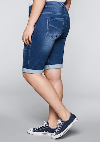 SHEEGO Slimfit Jeansy w kolorze niebieski