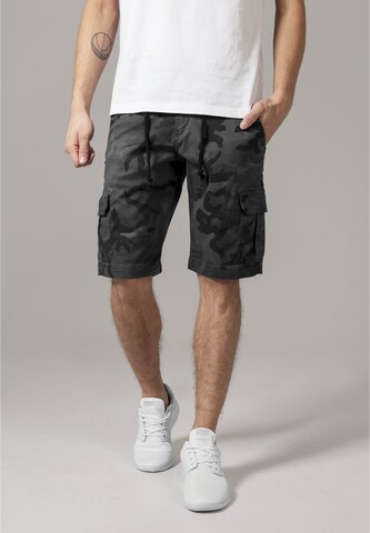 regular Pantaloni cargo di Urban Classics in grigio: frontale