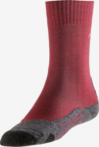 FALKE Athletic Socks 'TK2' in Red: front