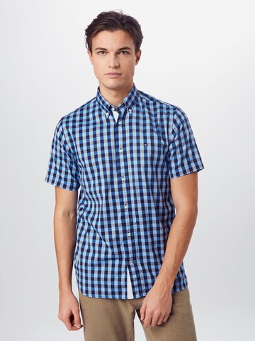 Coupe regular Chemise TOMMY HILFIGER en bleu : devant