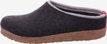 HAFLINGER Slippers 'Grizzly Kris' in Grey