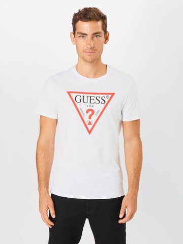 Regular fit Maglietta di GUESS in bianco: frontale