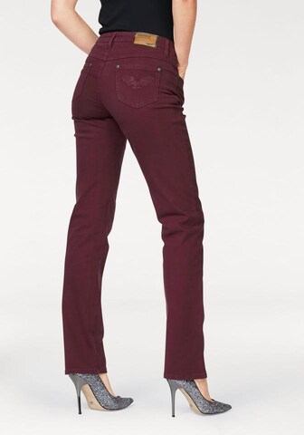 ARIZONA Comfort-fit-Jeans 'Gerade Form' in Rot