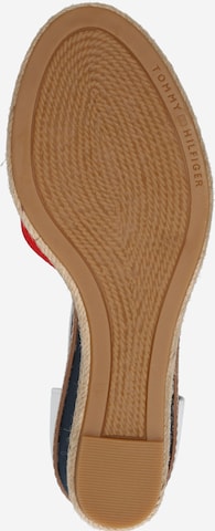 TOMMY HILFIGER - Sandalias 'Elba' en rojo: abajo